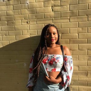 Meet your Posher, Ariana